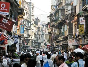 Street Shopping in Mumbai